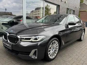 BMW 530i Lim. Luxury GSD Sitzüft HUD DAPr Laser ACC