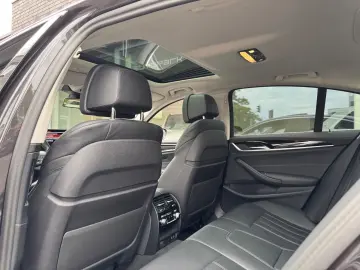 BMW 530i Lim. Luxury GSD Sitzüft HUD DAPr Laser ACC