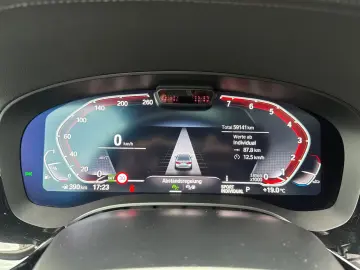 BMW 530i Lim. Luxury GSD Sitzüft HUD DAPr Laser ACC