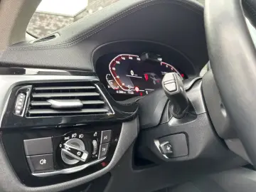 BMW 530i Lim. Luxury GSD Sitzüft HUD DAPr Laser ACC
