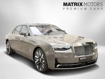 ROLLS ROYCE Ghost Series ll Theatre Picnic BeSpoke Massage