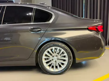 BMW 530D Luxury Line 286CP Mild Hibrid
