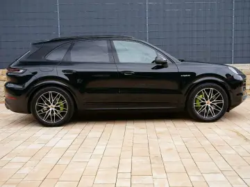 PORSCHE Cayenne S E-Hybrid