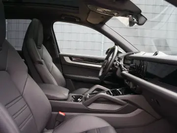 PORSCHE Cayenne S E-Hybrid