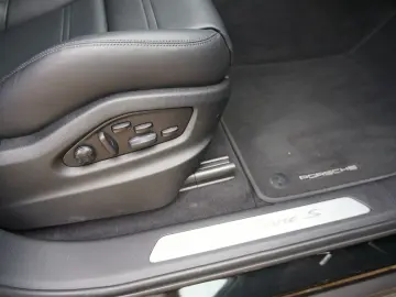 PORSCHE Cayenne S E-Hybrid