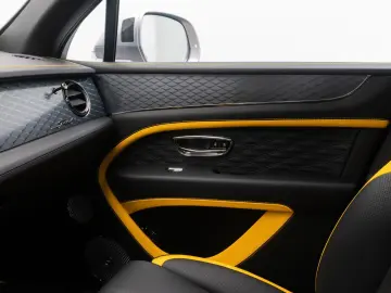 BENTLEY Bentayga 4.0 V8 Speed Individual Carbon
