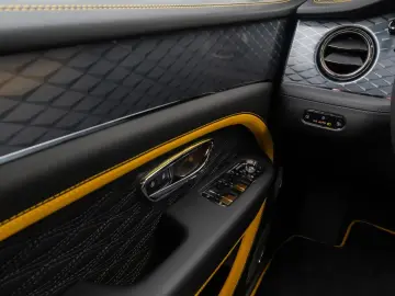 BENTLEY Bentayga 4.0 V8 Speed Individual Carbon