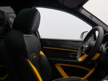 BENTLEY Bentayga 4.0 V8 Speed Individual Carbon