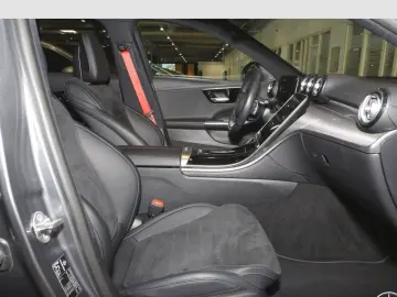 Mercedes-Benz C 300 e AMG Line Pano Distr. Plus 360