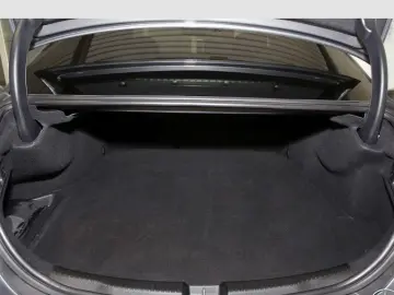 Mercedes-Benz C 300 e AMG Line Pano Distr. Plus 360