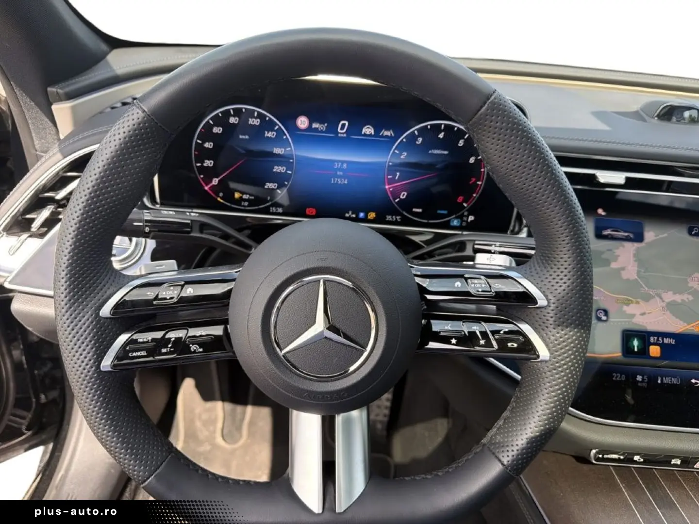 MERCEDES-BENZ E 200 4MATIC Limousine AMG SUPERSCREEN&hellip;