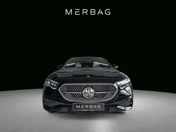 MERCEDES-BENZ E 220 d Limousine AMG SUPER 360 ACC SO…