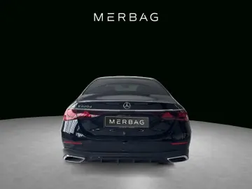 MERCEDES-BENZ E 220 d Limousine AMG SUPER 360 ACC SO…