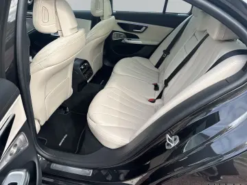 MERCEDES-BENZ E 200 AMG Premium Plus  Pano  Headup  …