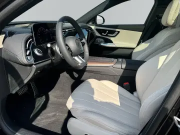 MERCEDES-BENZ E 200 AMG PremiumPlus  Pano  Superscreen