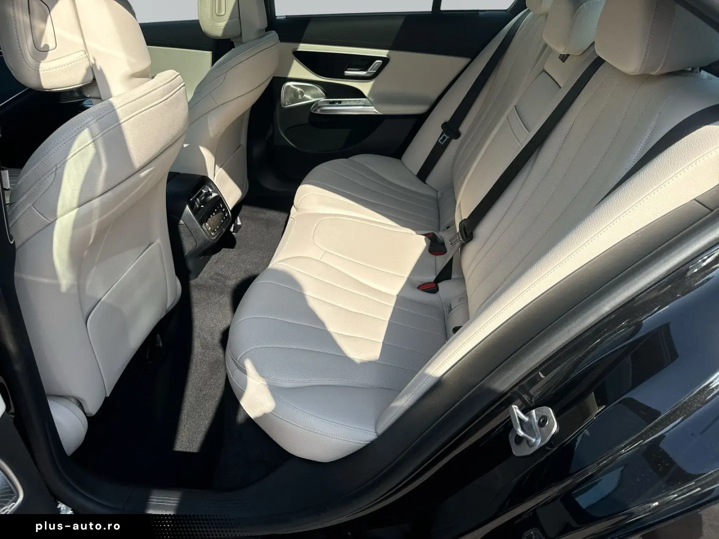 MERCEDES-BENZ E 200 AMG PremiumPlus  Pano  Superscreen