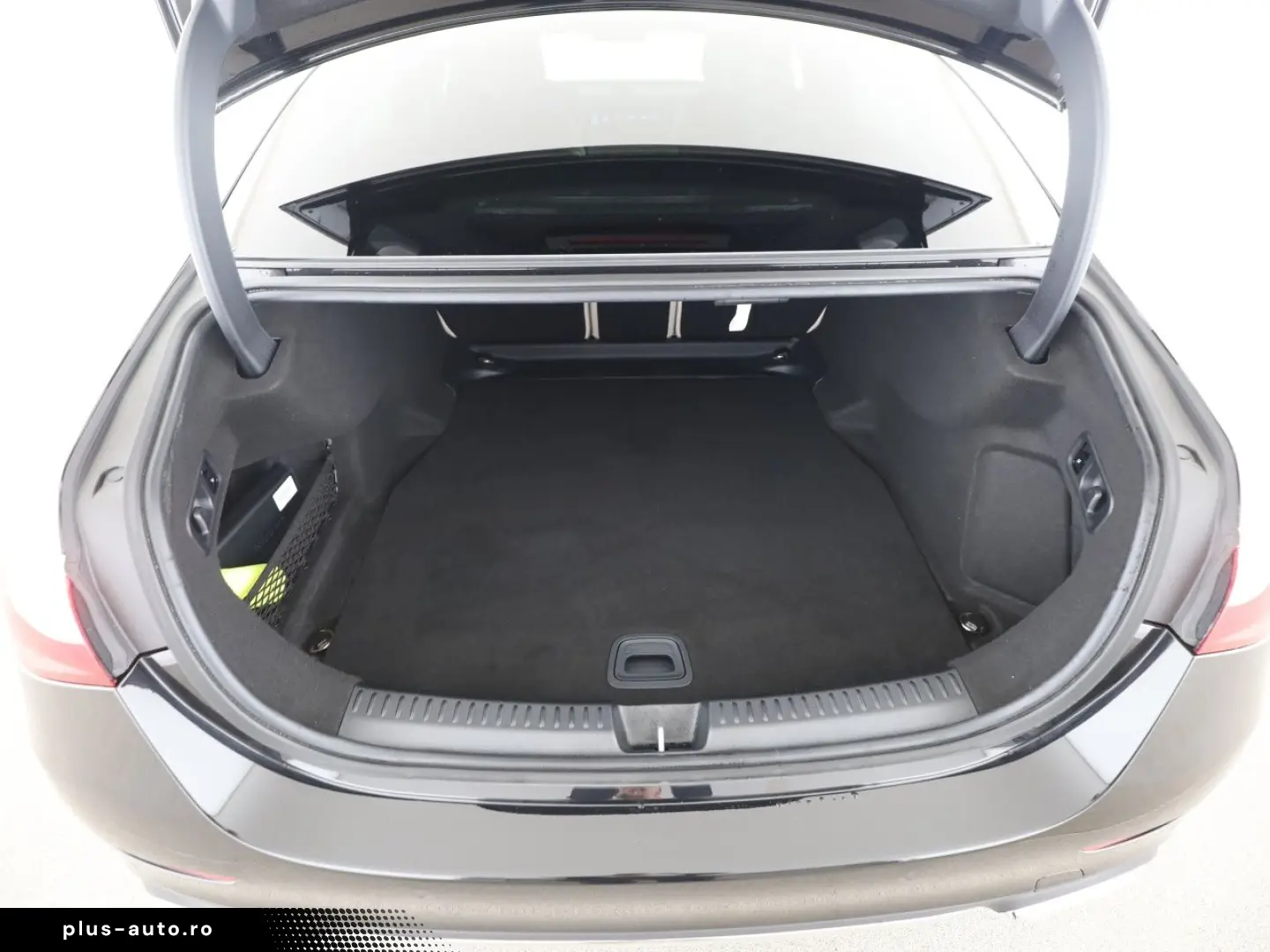 MERCEDES-BENZ E 220 d AMG Prem. Superscreen Burmeste&hellip;
