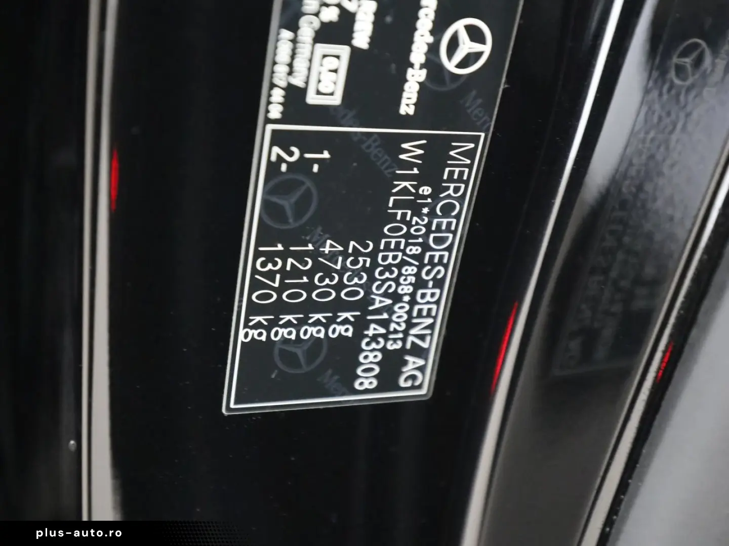 MERCEDES-BENZ E 220 d AMG Prem. Superscreen Burmeste&hellip;