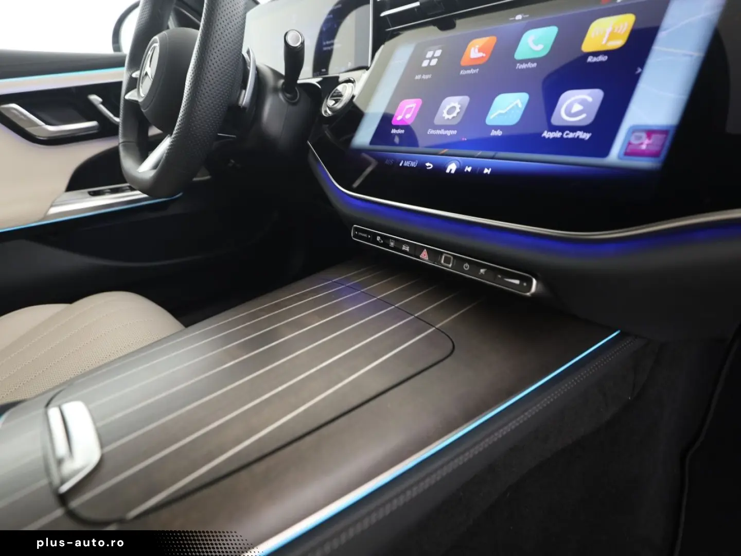 MERCEDES-BENZ E 220 d AMG Prem. Superscreen Burmeste&hellip;