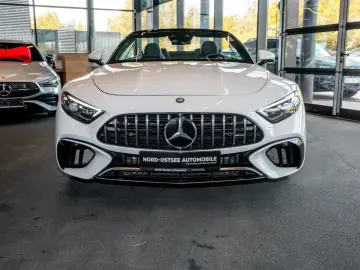 MERCEDES-BENZ SL 63 AMG 4M
