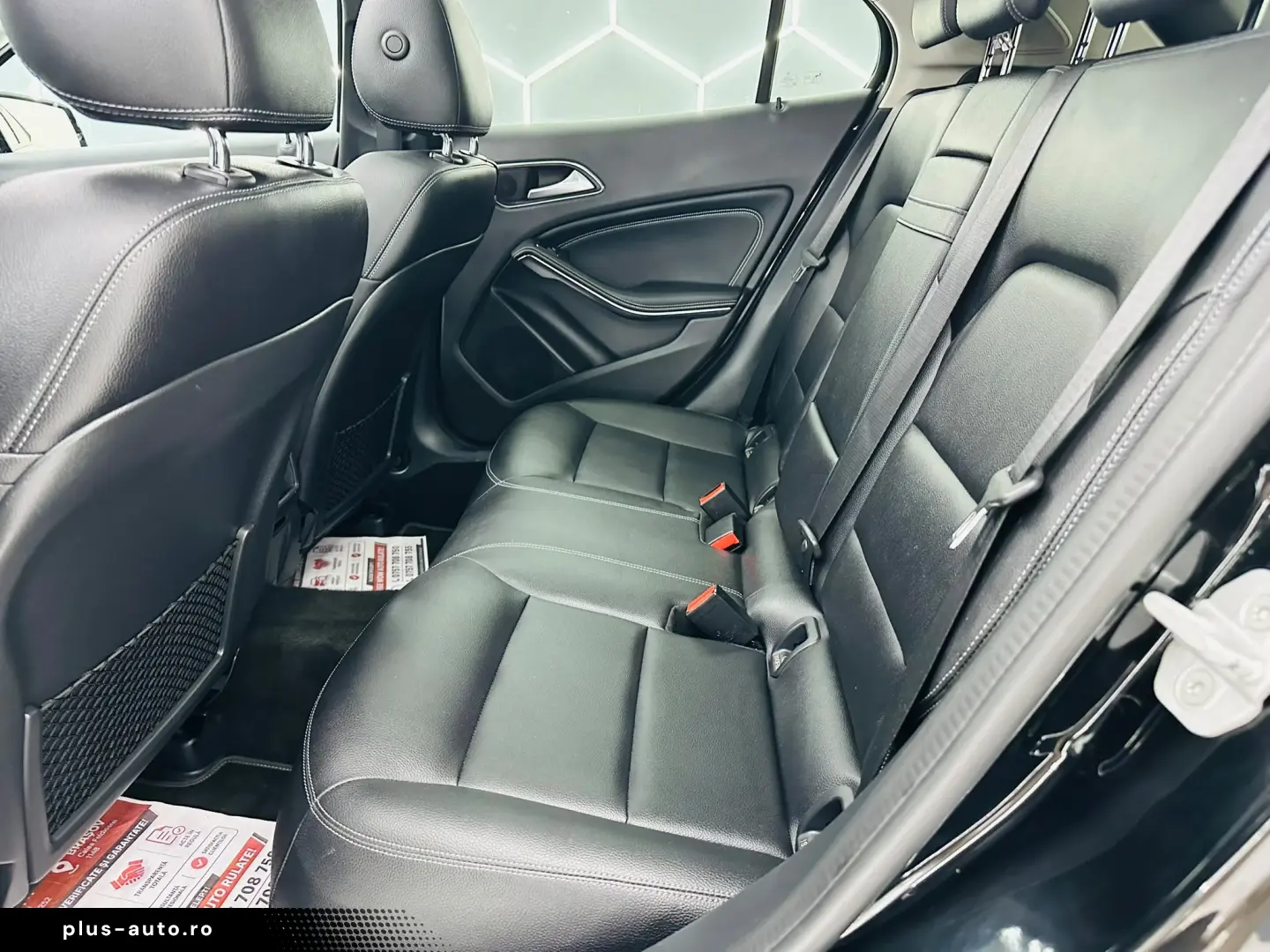 MERCEDESBENZ GLA 180 2017 1.6i E6 Garantie 12 Luni Rate Avan