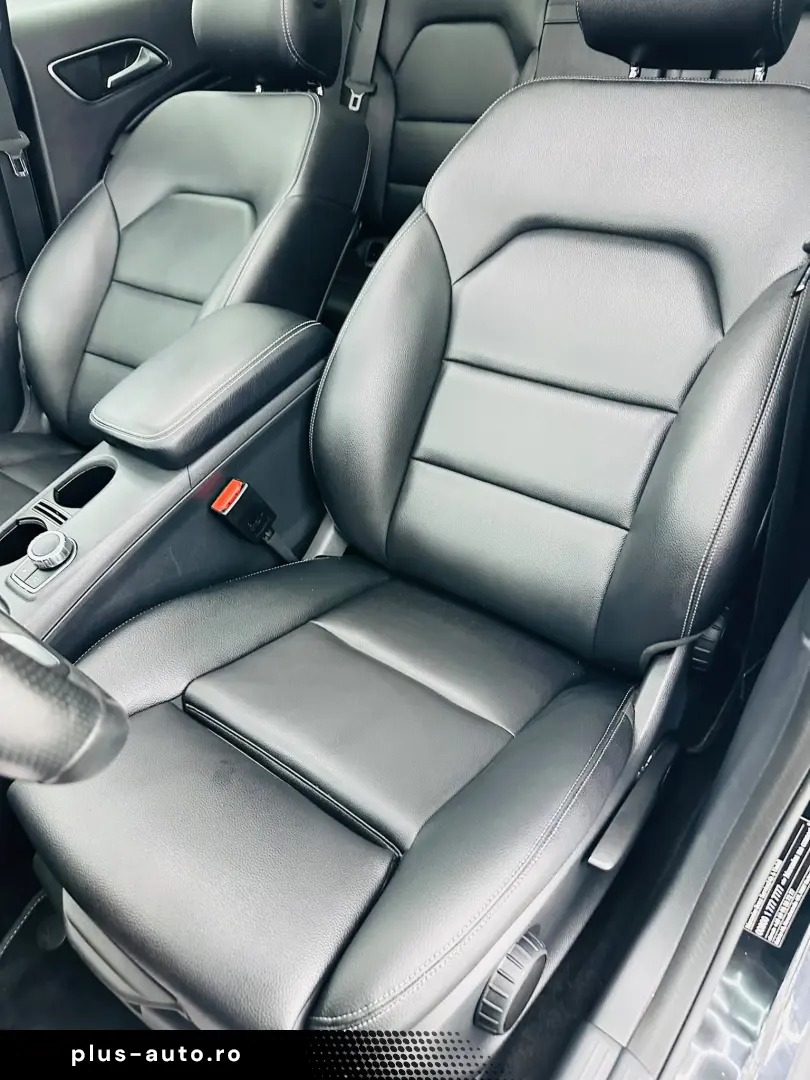 MERCEDESBENZ GLA 180 2017 1.6i E6 Garantie 12 Luni Rate Avan