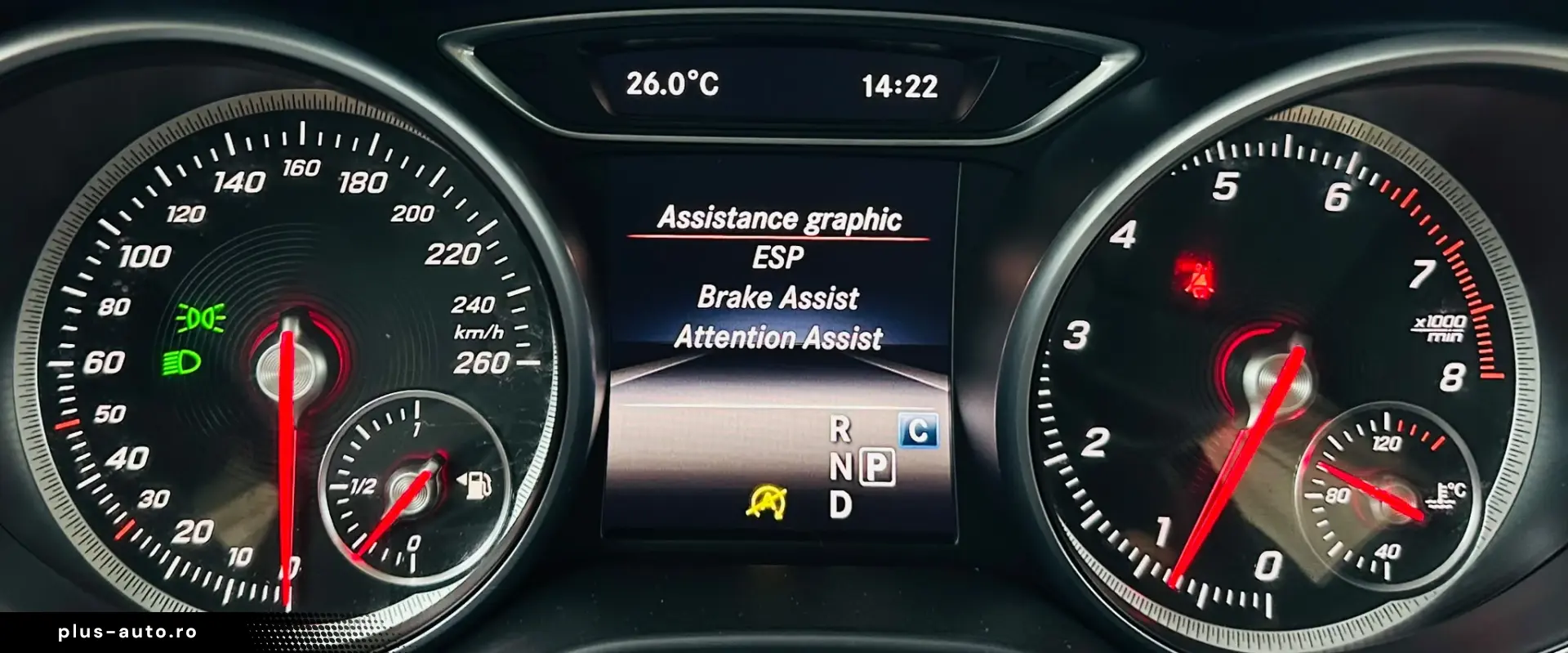 MERCEDESBENZ GLA 180 2017 1.6i E6 Garantie 12 Luni Rate Avan