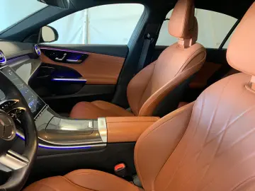 ✨ Mercedes-Benz C 300 e AMG Line DISTRONIC PLUS