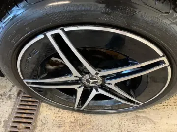 ✨ Mercedes-Benz C 300 e AMG Line DISTRONIC PLUS