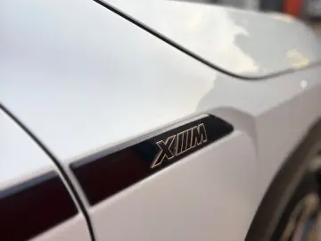 BMW XM
