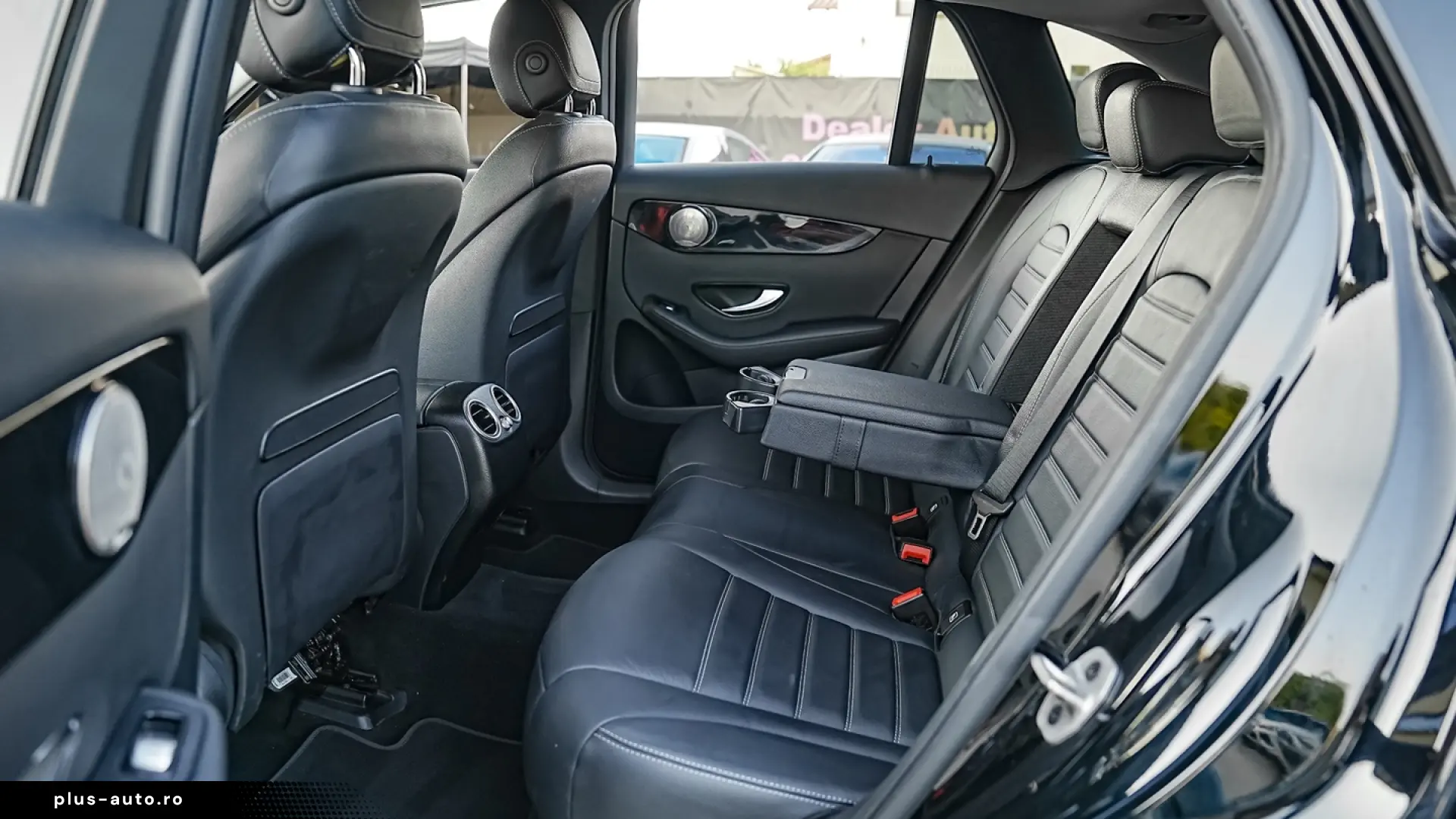 Mercedes-Benz GLC 300 e 4Matic 9G-TRONIC