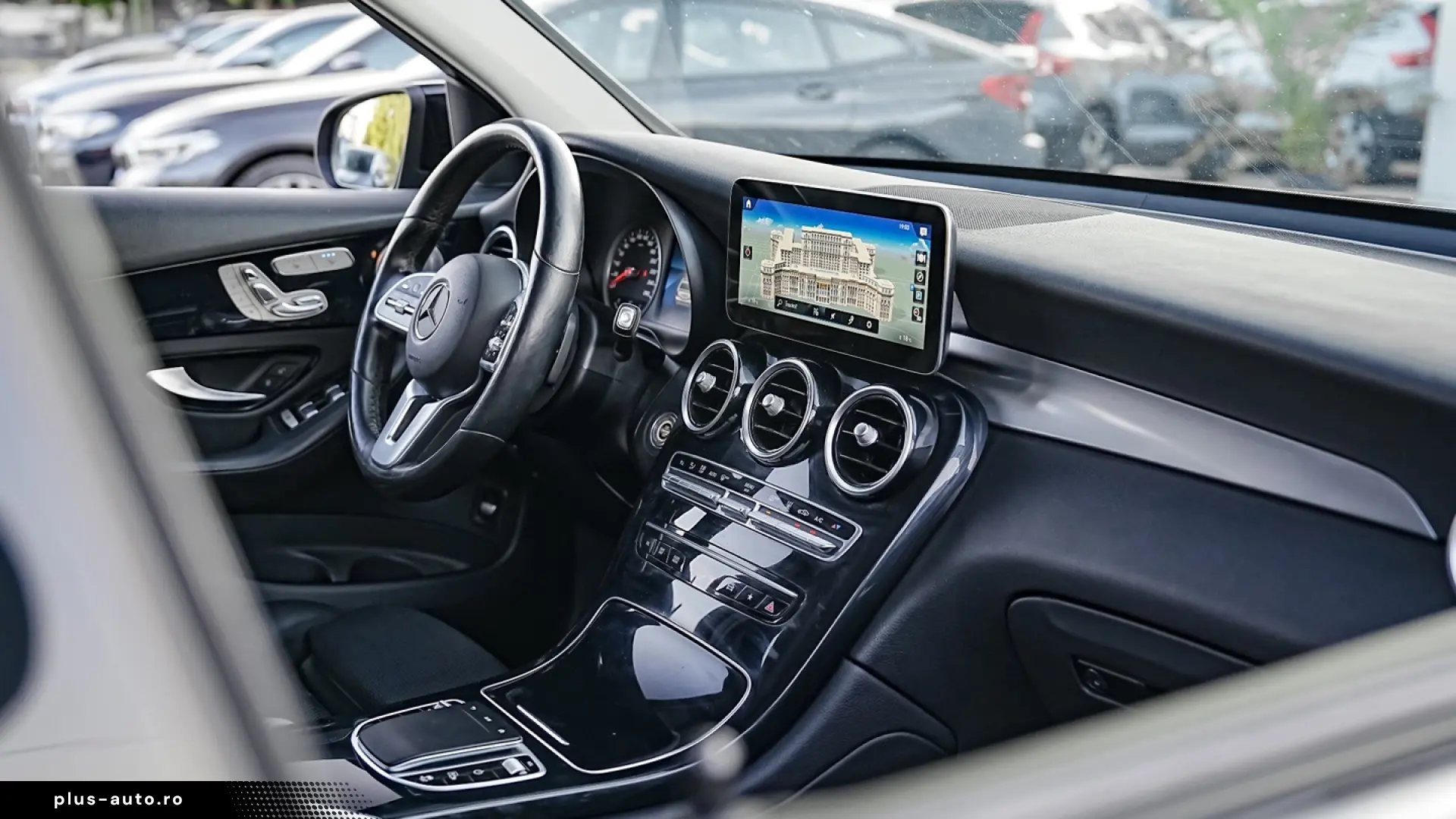 Mercedes-Benz GLC 300 e 4Matic 9G-TRONIC