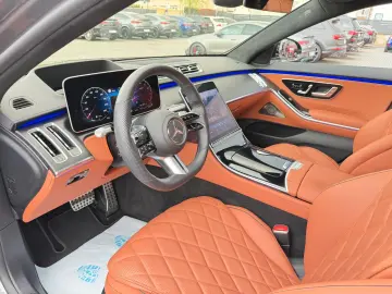 MERCEDES-BENZ S580 4M LANG EXCLUSIVE 3xTV 360 HUD 3D…