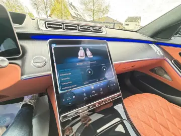 MERCEDES-BENZ S580 4M LANG EXCLUSIVE 3xTV 360 HUD 3D…