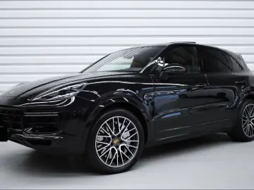 ✨ Porsche Cayenne Turbo   V8 549 CP Sport Chrono