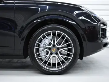✨ Porsche Cayenne Turbo   V8 549 CP Sport Chrono