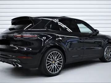 ✨ Porsche Cayenne Turbo   V8 549 CP Sport Chrono