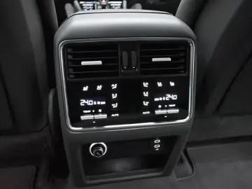 ✨ Porsche Cayenne Turbo   V8 549 CP Sport Chrono
