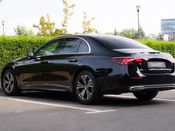 Mercedes-Benz E 220d 4Matic AVANTGARDE