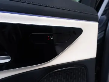 Mercedes-Benz E 220d 4Matic AVANTGARDE