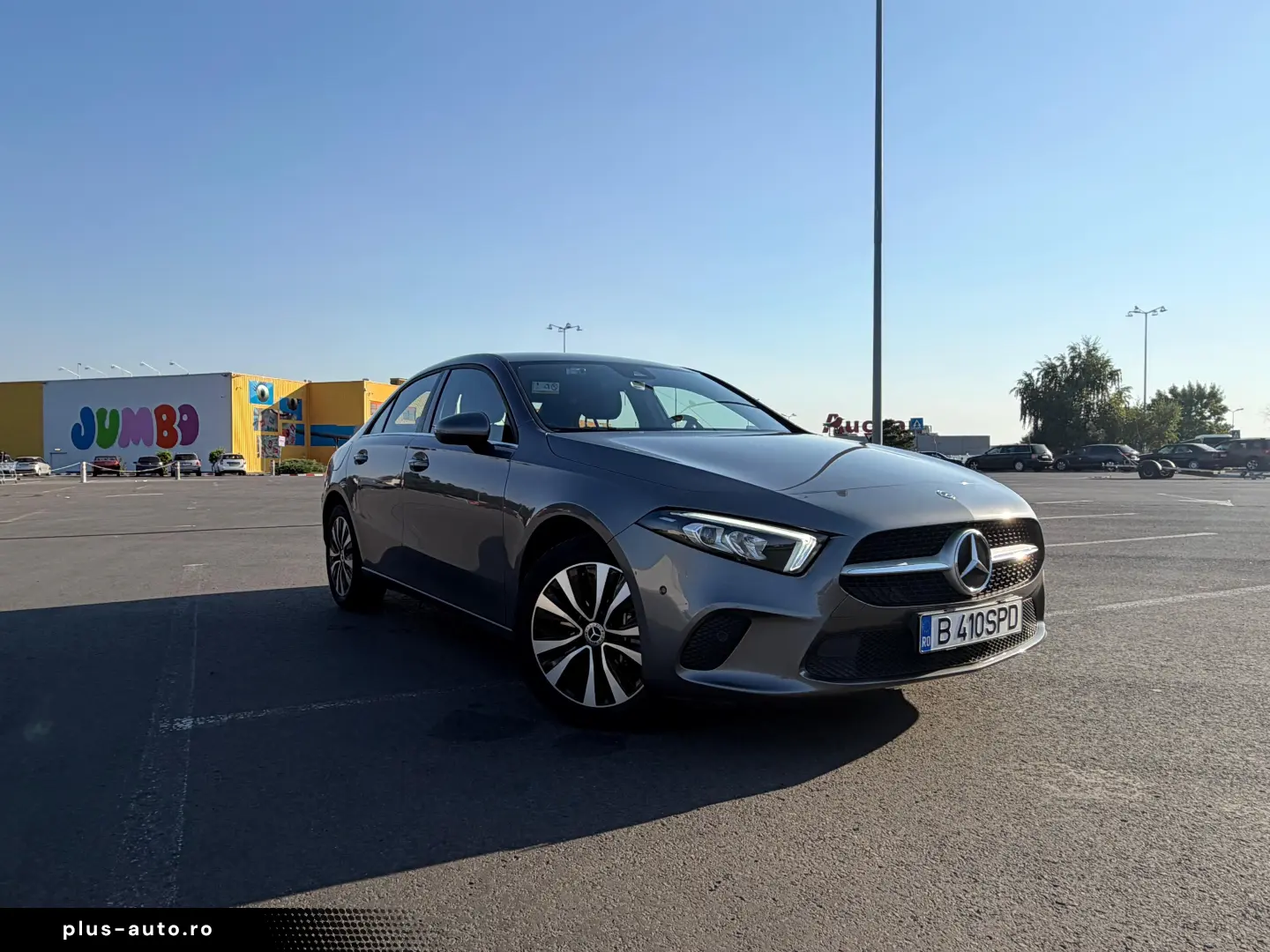Mercedes-Benz A 250e