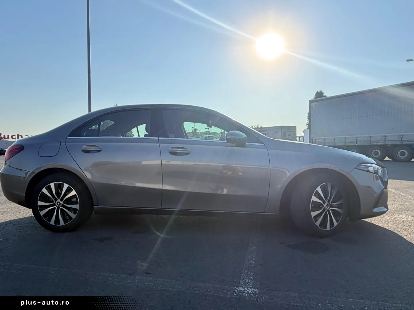 Mercedes-Benz A 250e