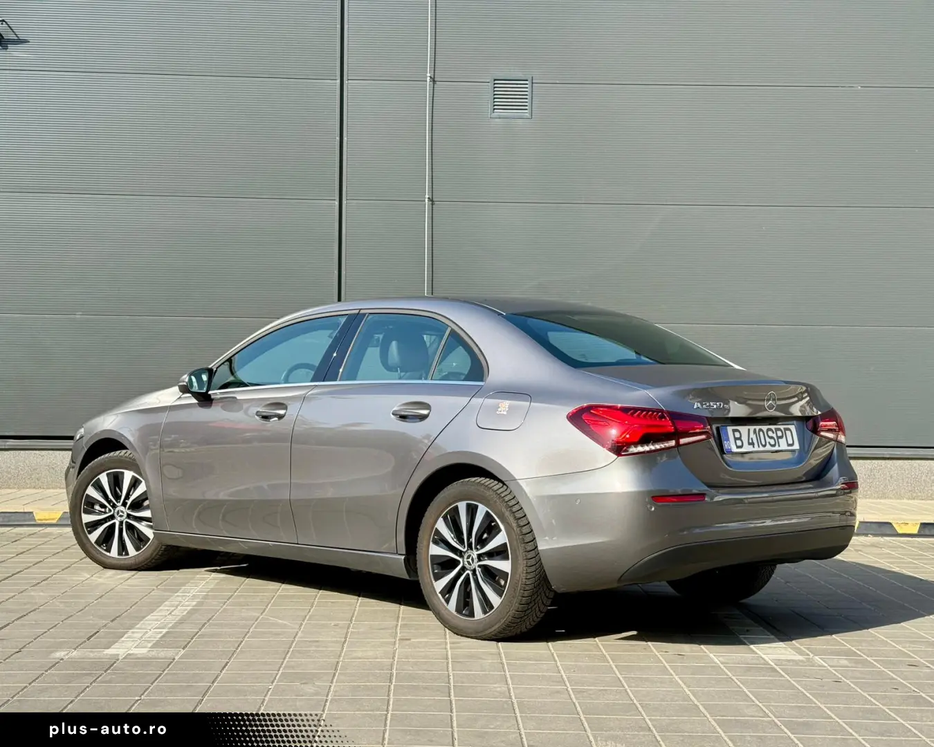 MERCEDES-BENZ Unknown Model 2020 — imagine 3