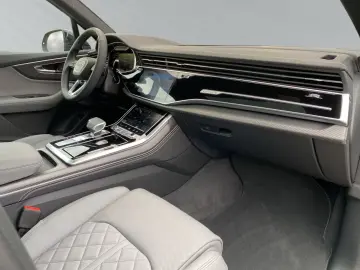 Audi Q7 SUV 60 TFSI e quattro S line
