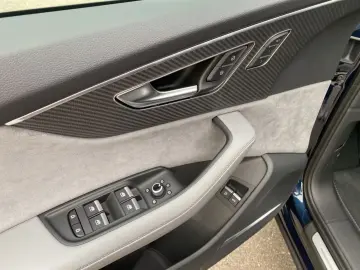 Audi Q7 SUV 60 TFSI e quattro S line