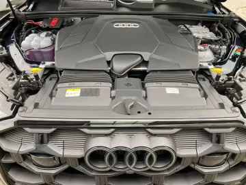 Audi Q7 SUV 60 TFSI e quattro S line