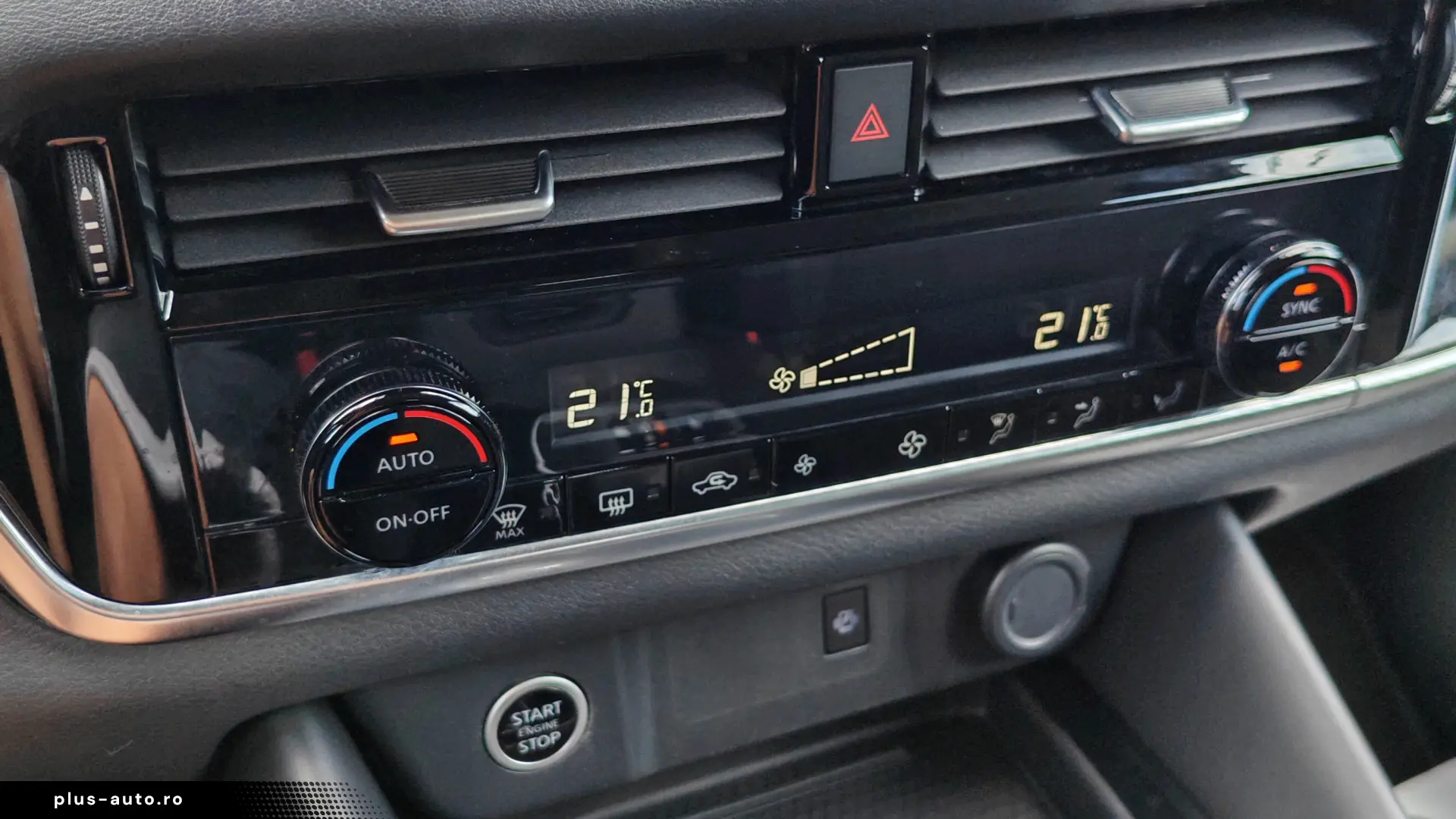 Nissan Qashqai 2022  98.000km  1 3 Benzina Hybrid  Automat