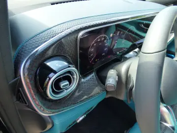 Mercedes-Benz V 300d 4Matic - VIP - ExtraLong - AIRMATIC