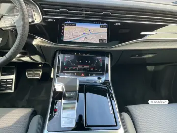 Audi Q8 SUV S line  TFSI e quattro