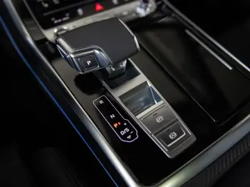 Audi Q7 60 TFSI e quattro S-line B&O PANO MASSAGE